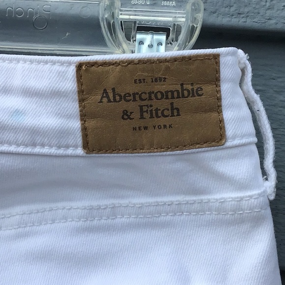 Abercrombie & Fitch White Denim Skinny Jeans Size 2/26 - Picture 5 of 9